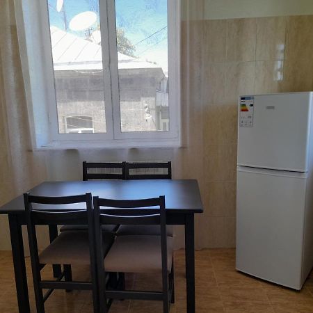Melkonyan'S Home Гюмри Екстериор снимка
